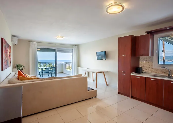 Kanonika Homes Family Sunset View *
