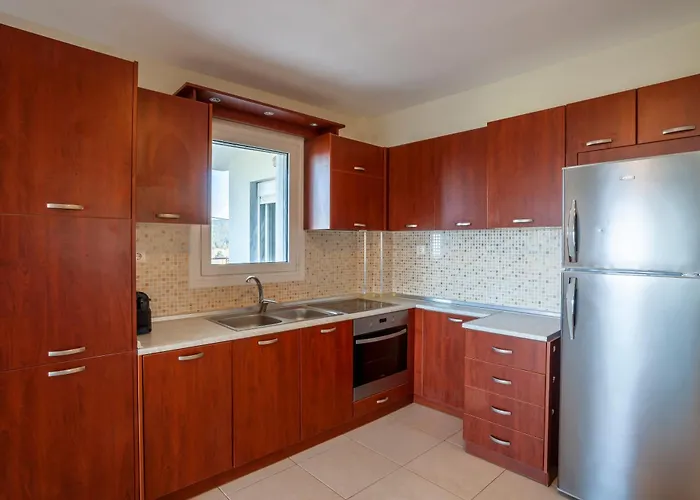 Kanonika Homes Family Sunset View Apartment